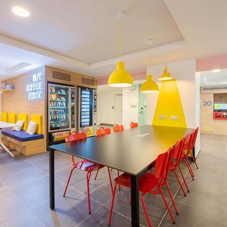 Auberge De Jeunesse Hosho Paris Sud - Porte D'Italie Le Kremlin-Bicêtre Екстериор снимка